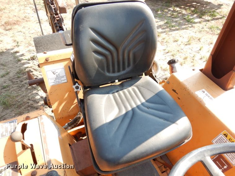 image for item DG0668 1994 Case 560  trencher