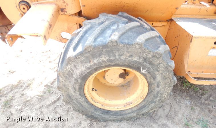 image for item DG0668 1994 Case 560  trencher