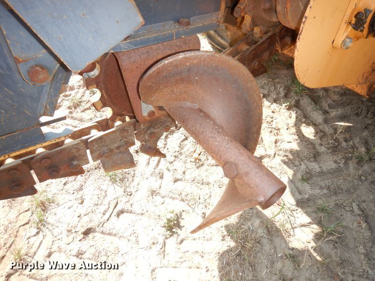 image for item DG0668 1994 Case 560  trencher