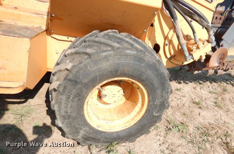 image for item DG0668 1994 Case 560  trencher