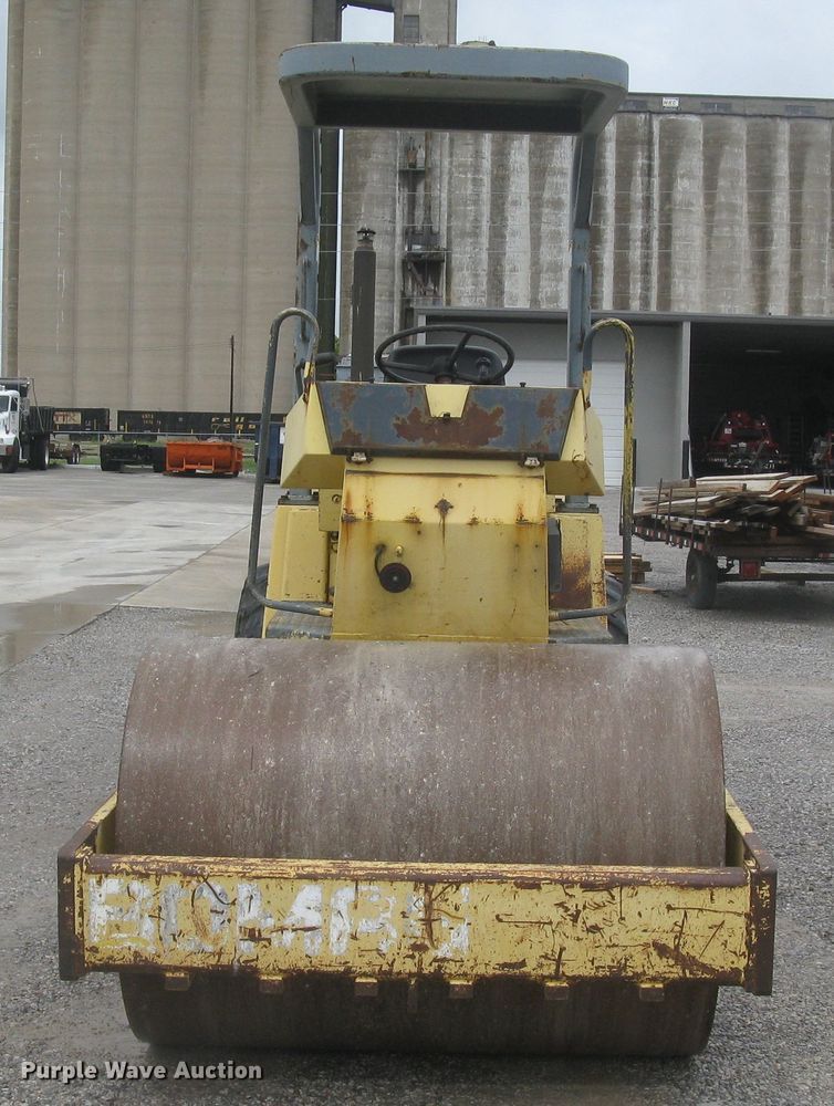 image for item DG5256 1997 Bomag BW142D-2  single drum vibratory roller