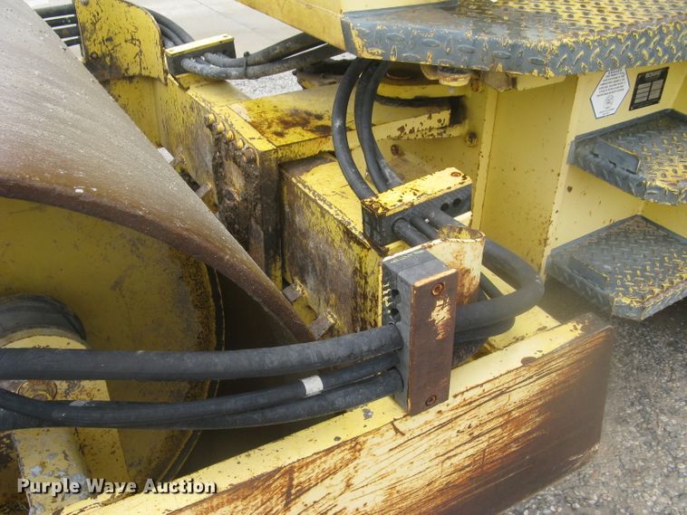 image for item DG5256 1997 Bomag BW142D-2  single drum vibratory roller
