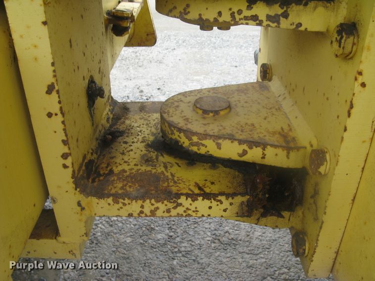 image for item DG5256 1997 Bomag BW142D-2  single drum vibratory roller