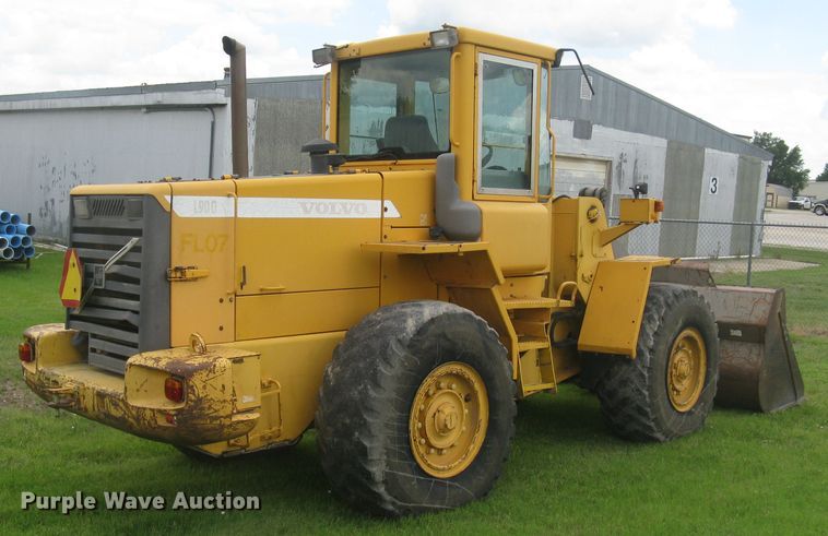 image for item DG5273 2001 Volvo L90D  wheel loader
