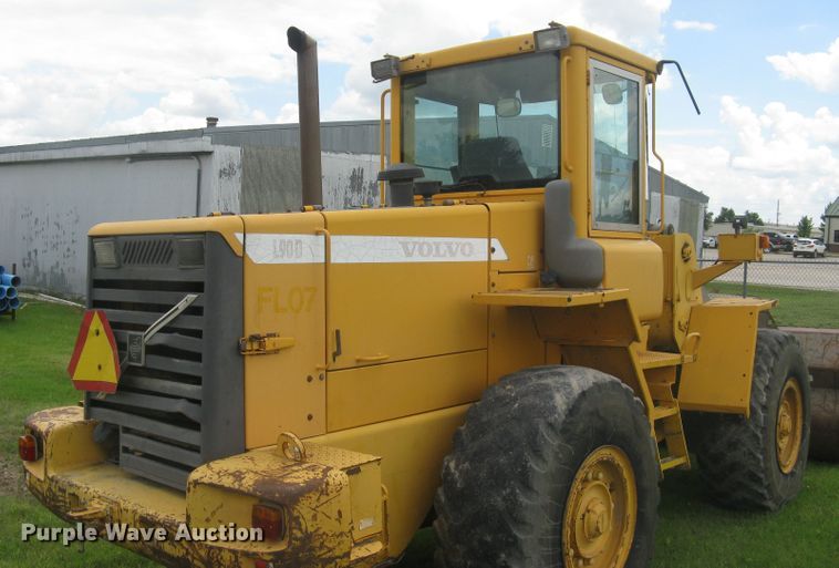 image for item DG5273 2001 Volvo L90D  wheel loader