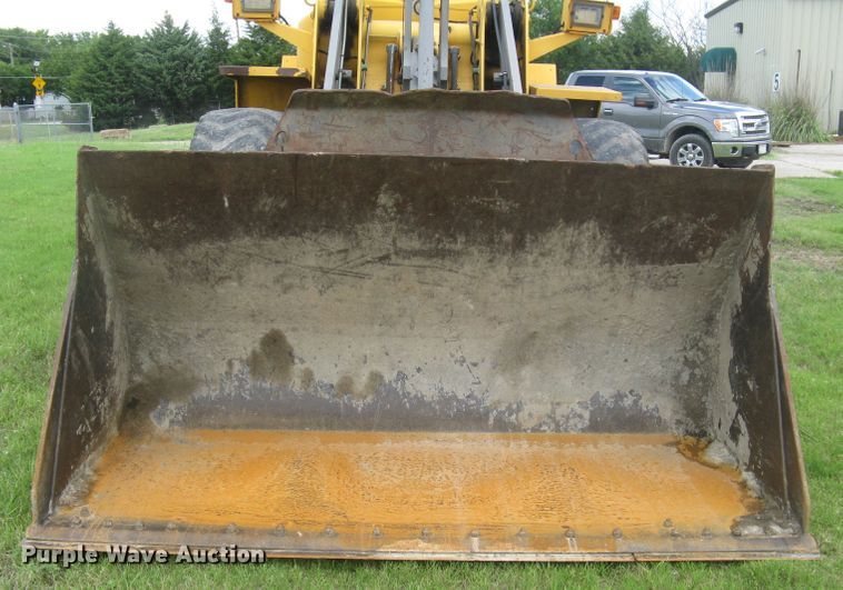 image for item DG5273 2001 Volvo L90D  wheel loader