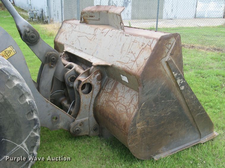 image for item DG5273 2001 Volvo L90D  wheel loader