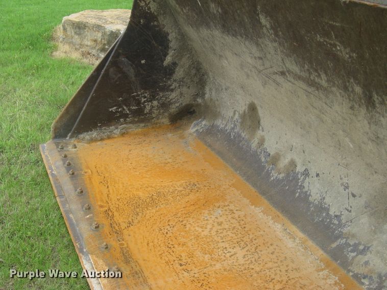 image for item DG5273 2001 Volvo L90D  wheel loader