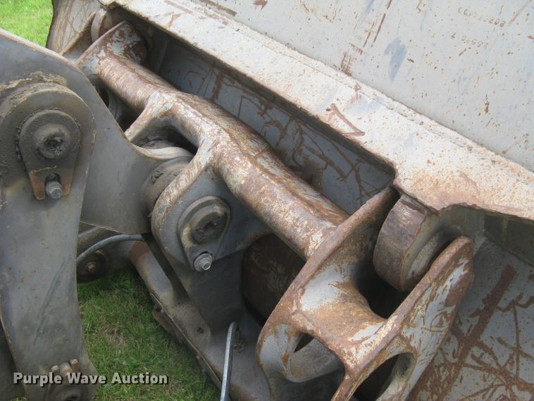 image for item DG5273 2001 Volvo L90D  wheel loader