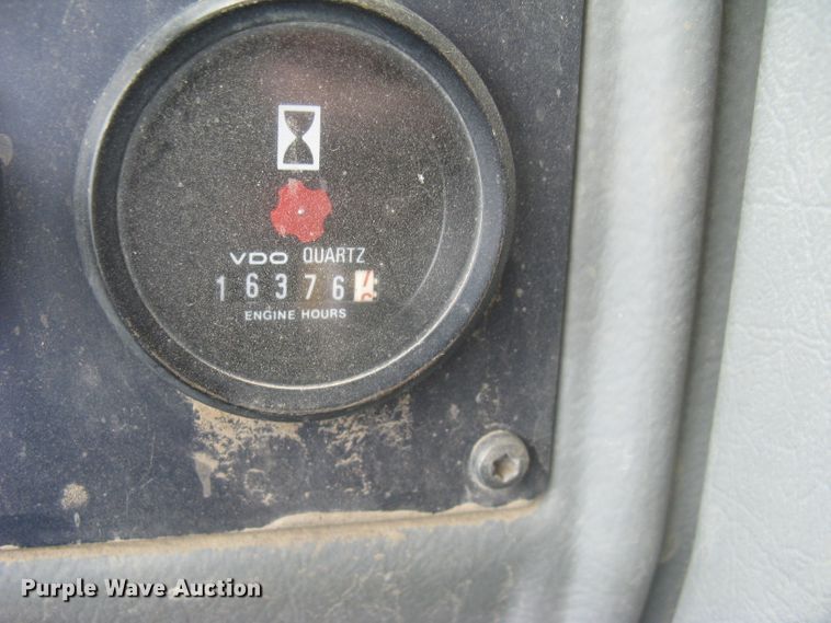 image for item DG5273 2001 Volvo L90D  wheel loader