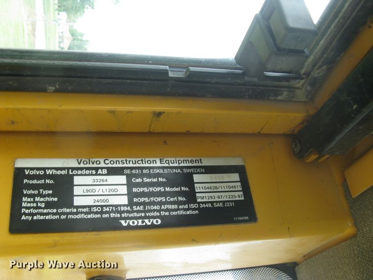 image for item DG5273 2001 Volvo L90D  wheel loader