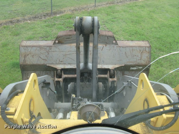 image for item DG5273 2001 Volvo L90D  wheel loader