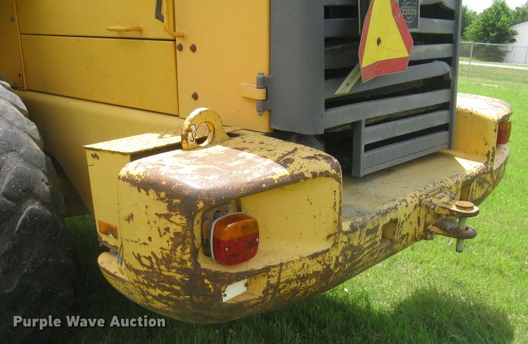 image for item DG5273 2001 Volvo L90D  wheel loader