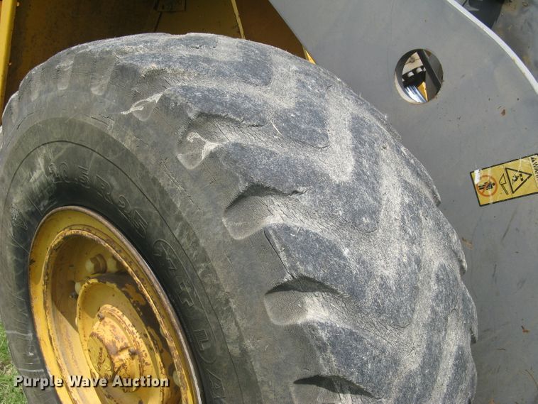 image for item DG5273 2001 Volvo L90D  wheel loader
