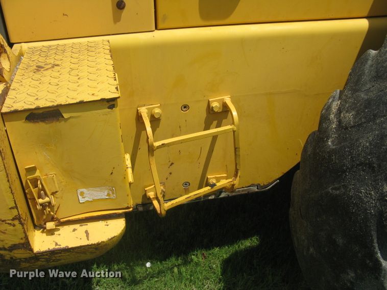 image for item DG5273 2001 Volvo L90D  wheel loader