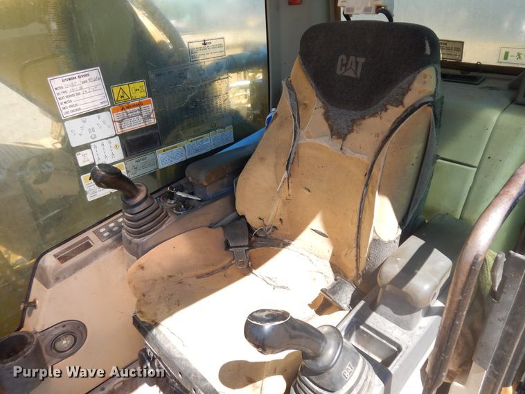 image for item DH5591 2002 Caterpillar 330CL  excavator