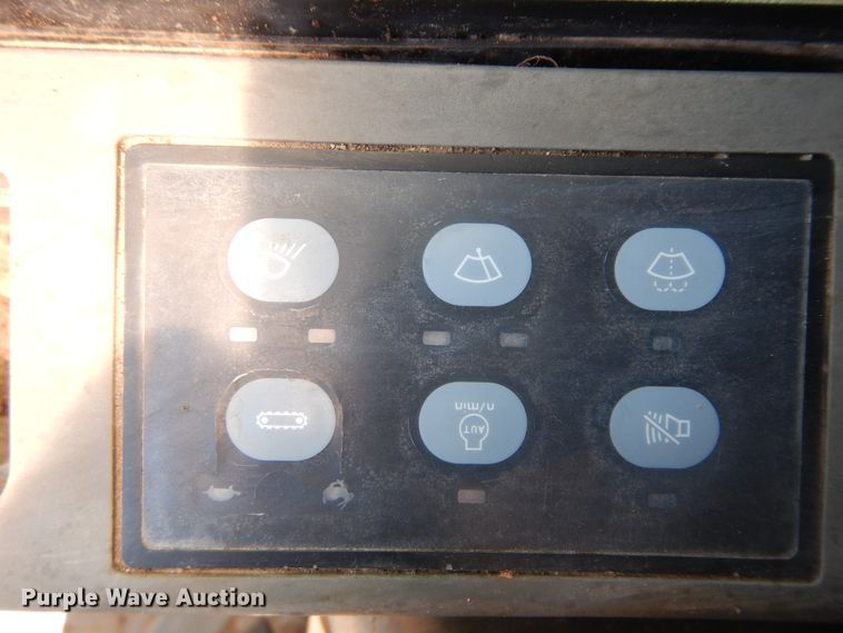 image for item DH5591 2002 Caterpillar 330CL  excavator