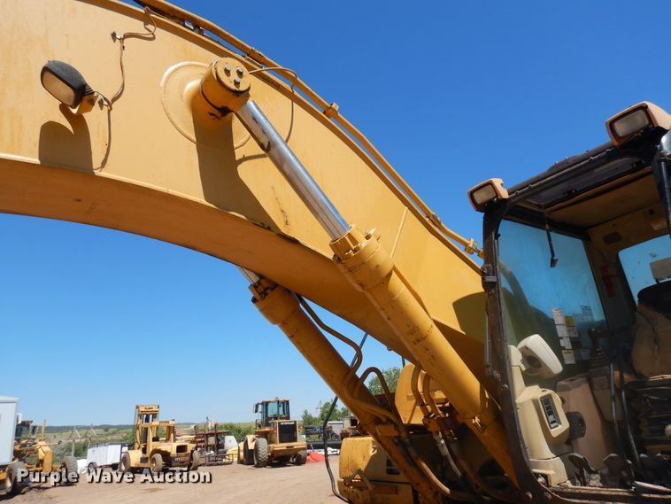 image for item DH5591 2002 Caterpillar 330CL  excavator