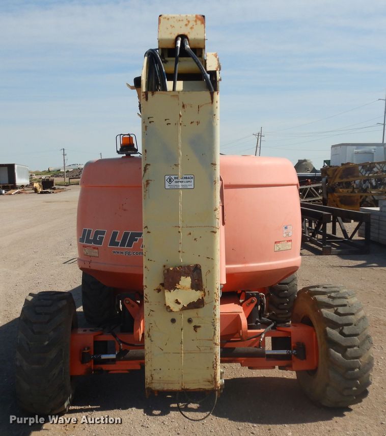 image for item DH5594 2004 JLG 600A  boom lift