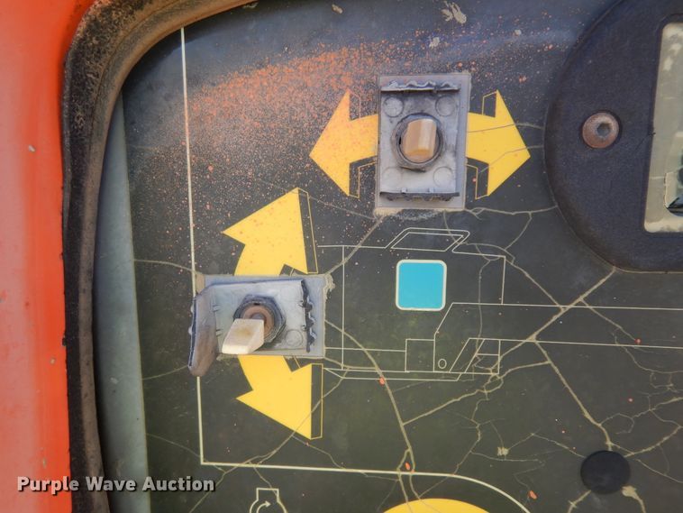 image for item DH5594 2004 JLG 600A  boom lift