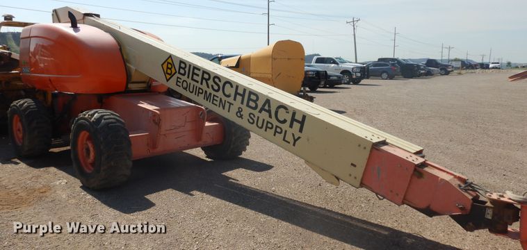 image for item DH5595 1999 JLG 600S  boom lift