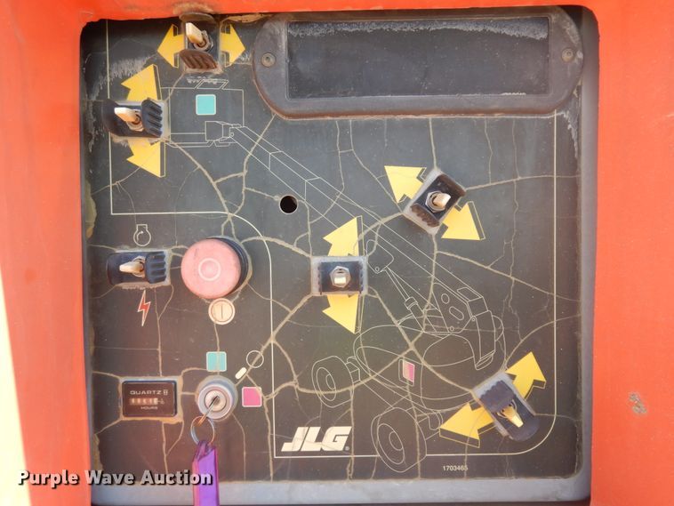 image for item DH5595 1999 JLG 600S  boom lift