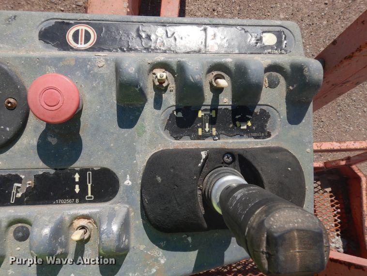 image for item DH5595 1999 JLG 600S  boom lift