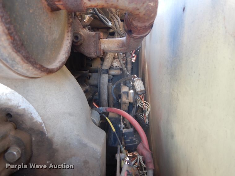 image for item DH5595 1999 JLG 600S  boom lift