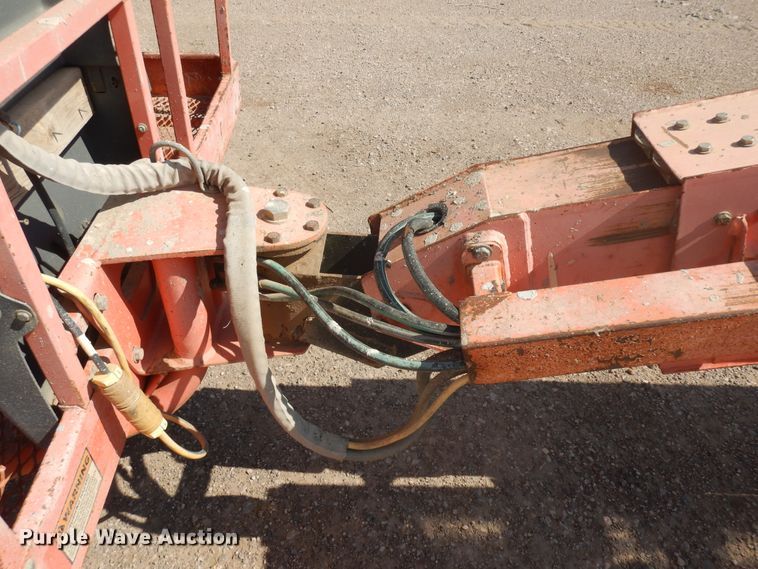 image for item DH5595 1999 JLG 600S  boom lift