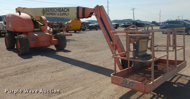image for item DH5596 1998 JLG 600SJ  boom lift