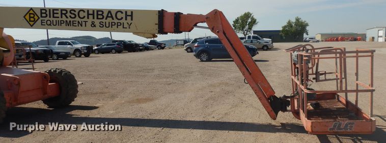 image for item DH5596 1998 JLG 600SJ  boom lift