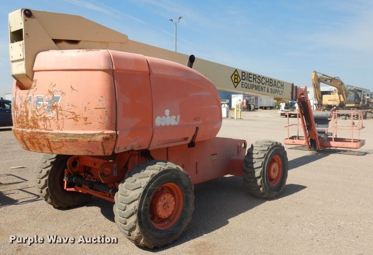 image for item DH5596 1998 JLG 600SJ  boom lift
