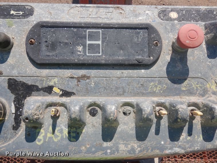 image for item DH5596 1998 JLG 600SJ  boom lift