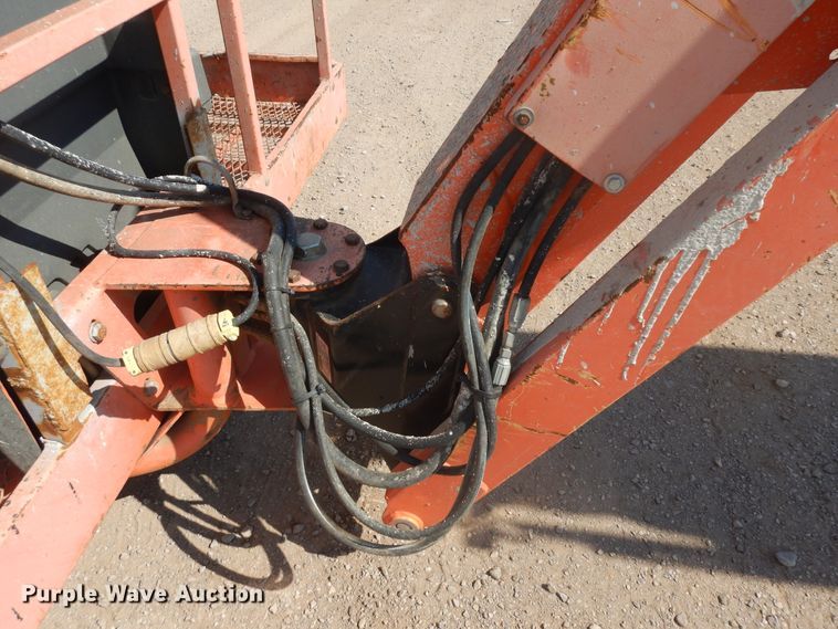 image for item DH5596 1998 JLG 600SJ  boom lift