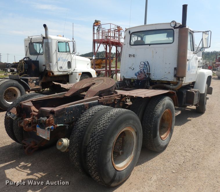 image for item DH5598 1973 Ford 9000  semi truck