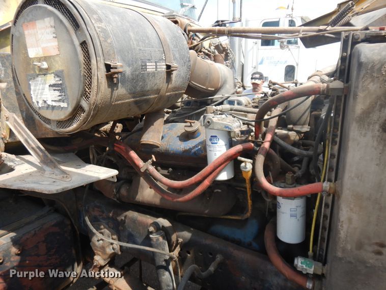 image for item DH5598 1973 Ford 9000  semi truck