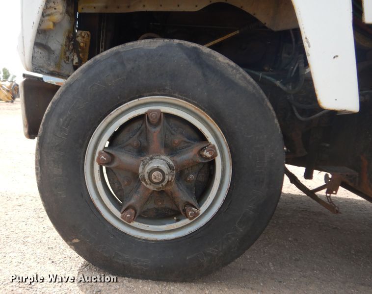 image for item DH5598 1973 Ford 9000  semi truck