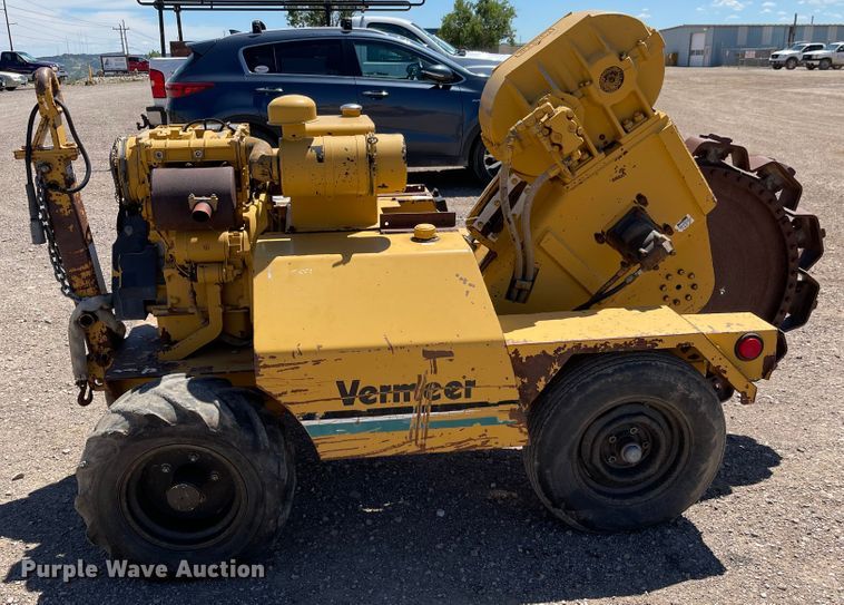 image for item DH5601 1994 Vermeer TC4  compactor