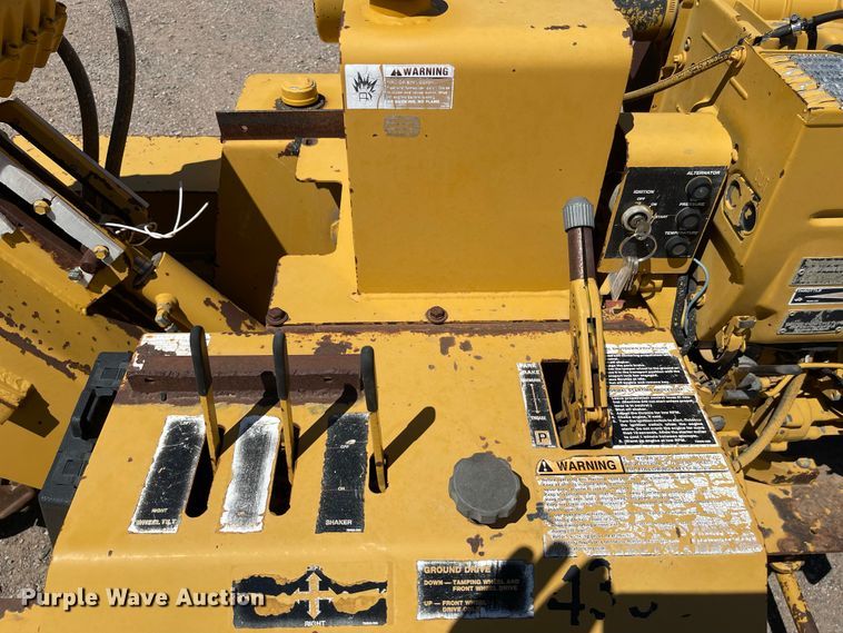 image for item DH5601 1994 Vermeer TC4  compactor