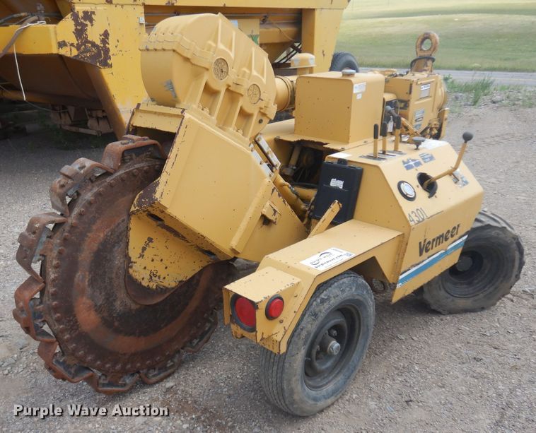 image for item DH5602 1994 Vermeer TC4  trench compactor