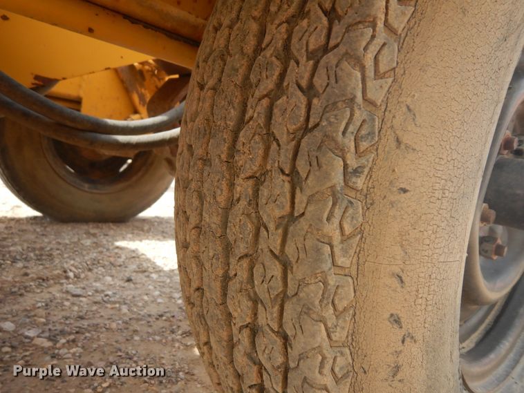 image for item DH5602 1994 Vermeer TC4  trench compactor