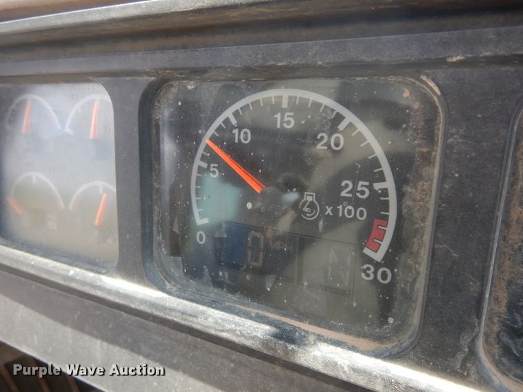 image for item DH5604 1997 Caterpillar 960F  wheel loader