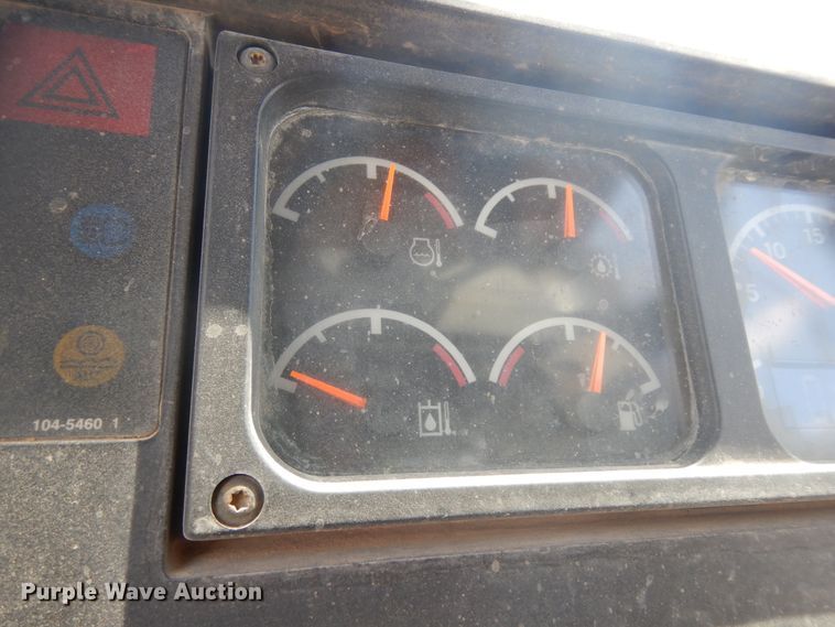 image for item DH5604 1997 Caterpillar 960F  wheel loader