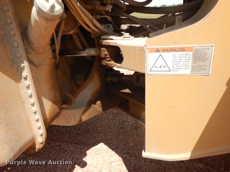 image for item DH5604 1997 Caterpillar 960F  wheel loader
