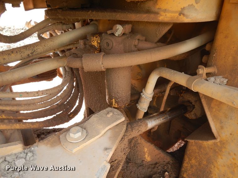 image for item DH5604 1997 Caterpillar 960F  wheel loader