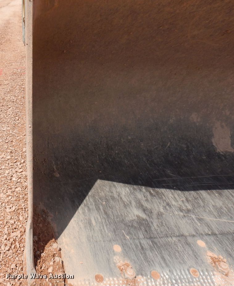 image for item DH5604 1997 Caterpillar 960F  wheel loader