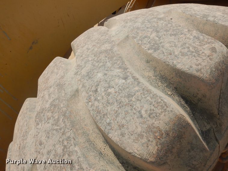 image for item DH5604 1997 Caterpillar 960F  wheel loader