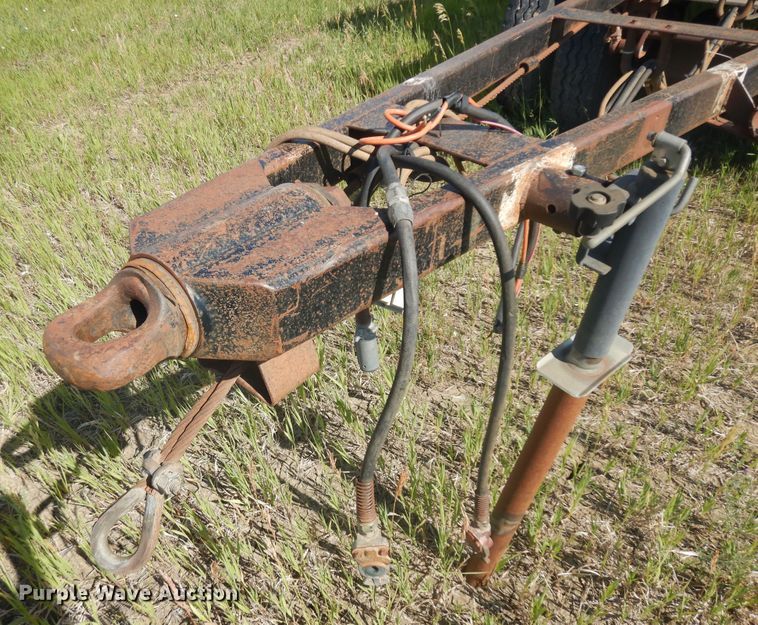 image for item DH5607 1993 Beall  bottom dump trailer