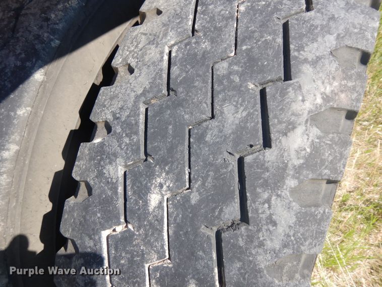 image for item DH5607 1993 Beall  bottom dump trailer