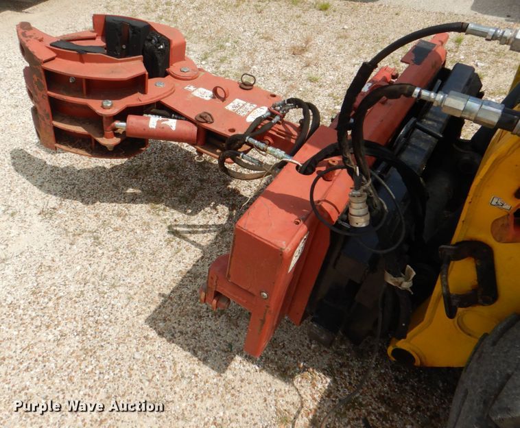 image for item DH7252 Ezspotur  skid steer grapple